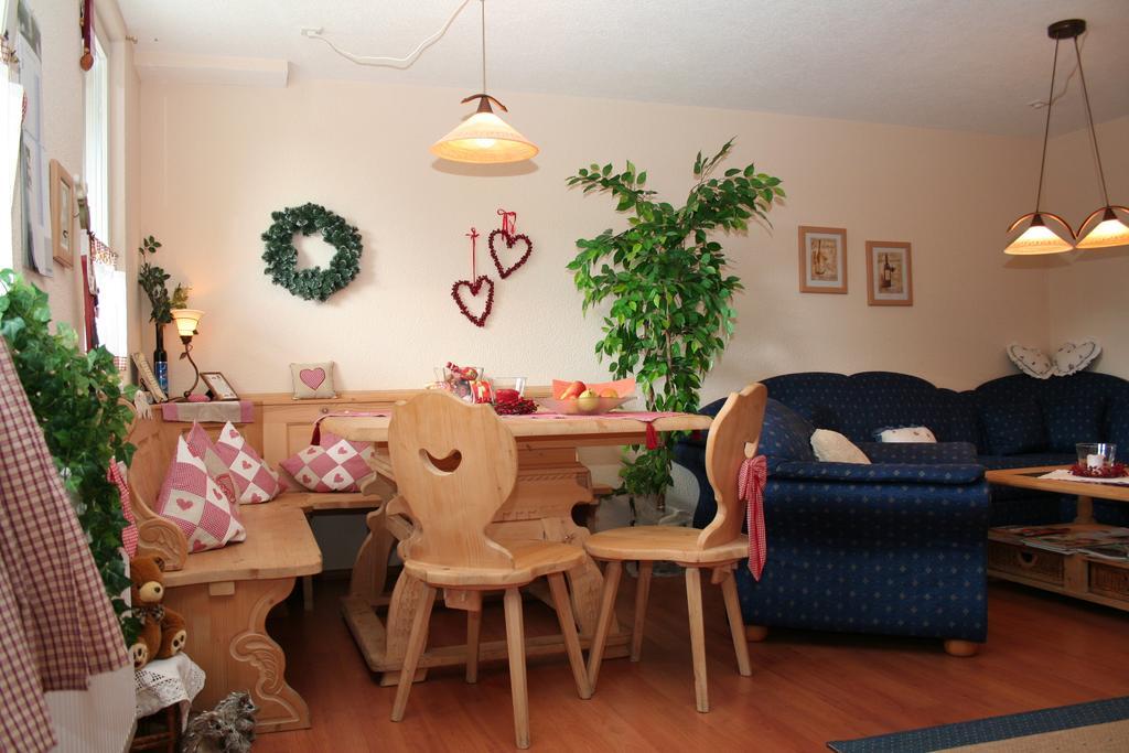 Gasthaus Adler Fohrenbuehl Lauterbach  Room photo